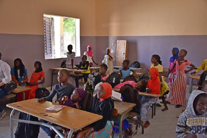 Kenyan school children - Depositphotos